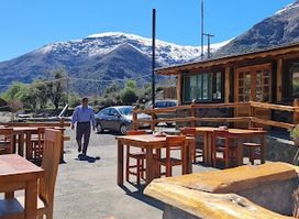 La Queña Restaurante.
