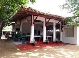 Okin Reach Hotel & Restaurant