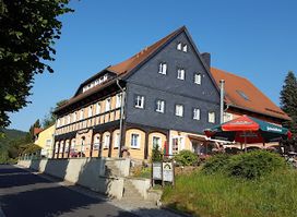 Almanka Inn