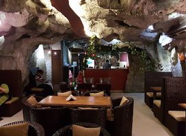 Guhaa . . . The Cave Kitchen