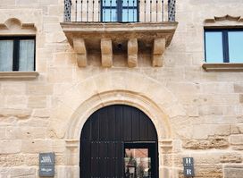 Hotel Santa María Briones