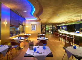 Indigo Restaurant & Lounge
