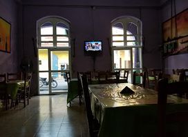La Cayenne Bar.Restaurant.Pâtisserie.Crémerie. Location Matériels Et Équipements