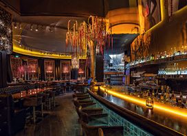 ROCCA 800°C | Steakhaus, Restaurant & Bar im Düsseldorfer Medienhafen
