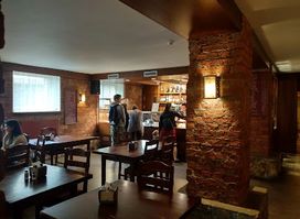 Pagrabiņš, Cafe