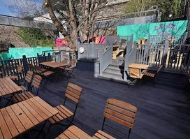 Beehive Inn