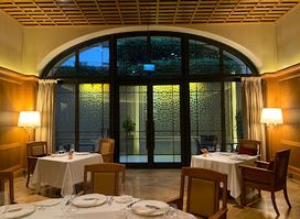Lokanta by Divan İstanbul