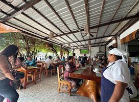 Restaurante El Descanso del Guía - Muelle