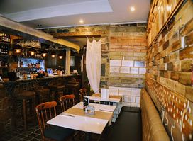 Hat Bistro