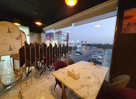 Dow Restaurant