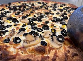 Spero's Pizza Gimli