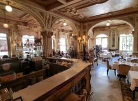Restaurante Café Royalty - Restaurantes en Cádiz