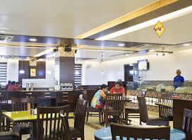 Manohar Dairy & Restaurant - MP Nagar