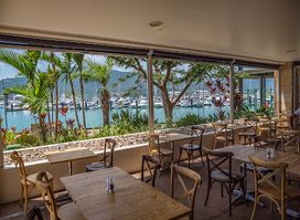 La Marina Italian Restaurant & Bar