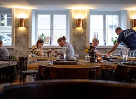 Restaurant 1733