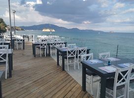 Aperitto Resto Bar
