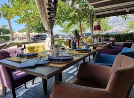 Tempera Streetfood & Bar