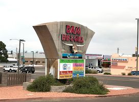 Dam Bar & Grille