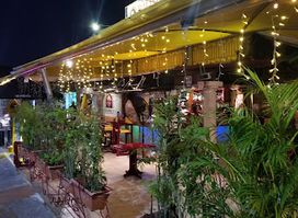 Rolandi's Restaurante Bar & Pizzeria
