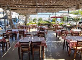 Hondros - The oldest traditional tavern