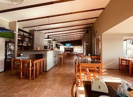 Parador-Resto-Bar "La Galponera"