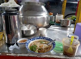 လှည်းကလေး မုန့်ဟင်းခါး
