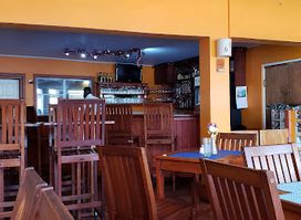 Nutmeg Lounge