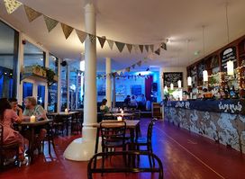 No.1 Harbourside