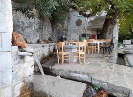 Μέλας Ζωμός Τρύπη Λακωνίας