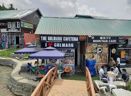 The Gulmarg Cafeteria