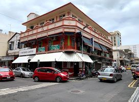 New Ravinale Restaurant