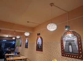 OLD DELHI GRILLZZ