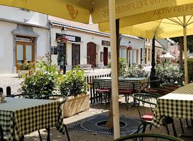 Magyaros Vendéglő - Gasthaus