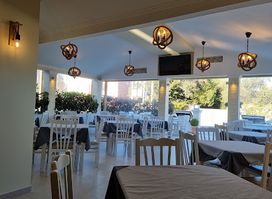 La Casa Mediterranean Resturant