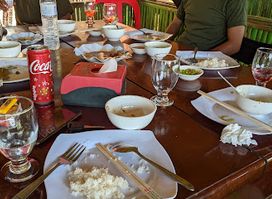 ខ្ចុះម្លប់ស្បូវស្រះឈូក