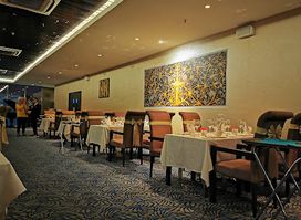 Suasana On 18 Fine Dining Restaurant