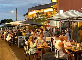 Il Buco Cafe & Pizzeria