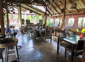 Baan Mai Nai Suan