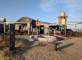 Lobo Hostel Bar