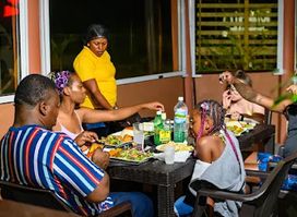 Mento Restaurant and Bar
