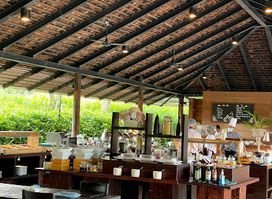 Myth bar and restaurant