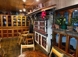 Nima restaurant and souvenir shop