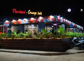 New Land Lounge Bar - Restaurant