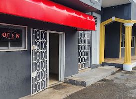 Darcia & Barry Restaurant