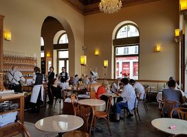 Café Savoy