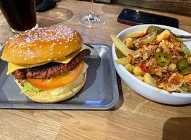 Coyote Burger