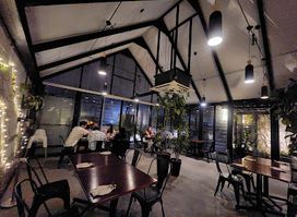 Above Gastrobar