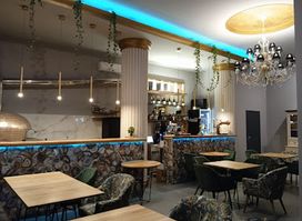 Naga Restaurant & Lounge