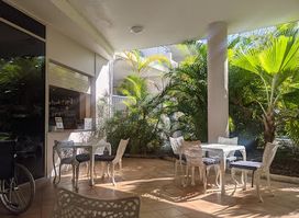 Palavas les Flots International Restaurant