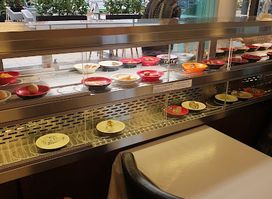Tokyo Running Sushi Storcenter